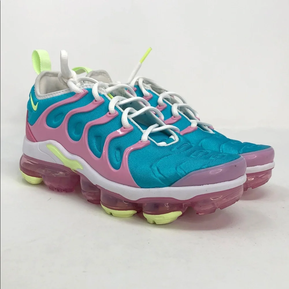 Nike Women’s Air Vapormax Plus CW7014-100 Easter Running Shoes - Size 6